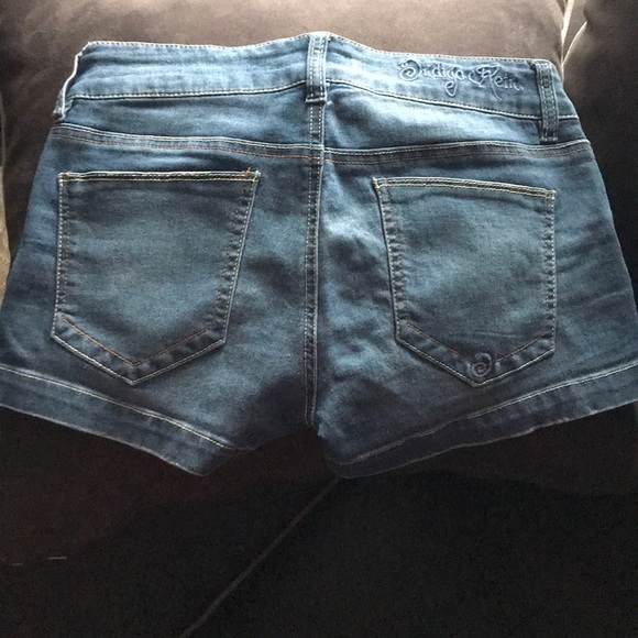 Denim shorts - Picture 2 of 2